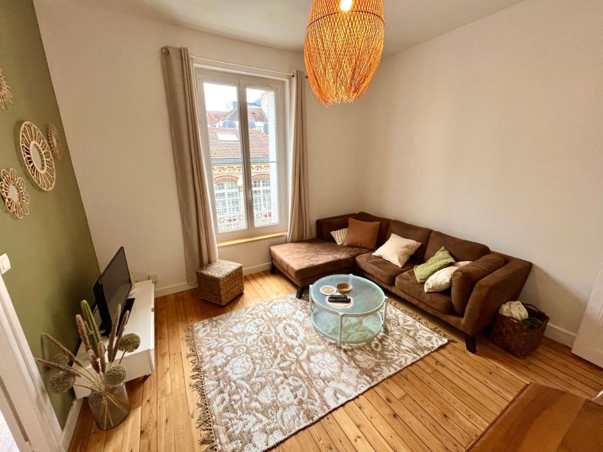 Appartement Entier En Plein Coeur Du Centre Ville Compiègne Exteriör bild