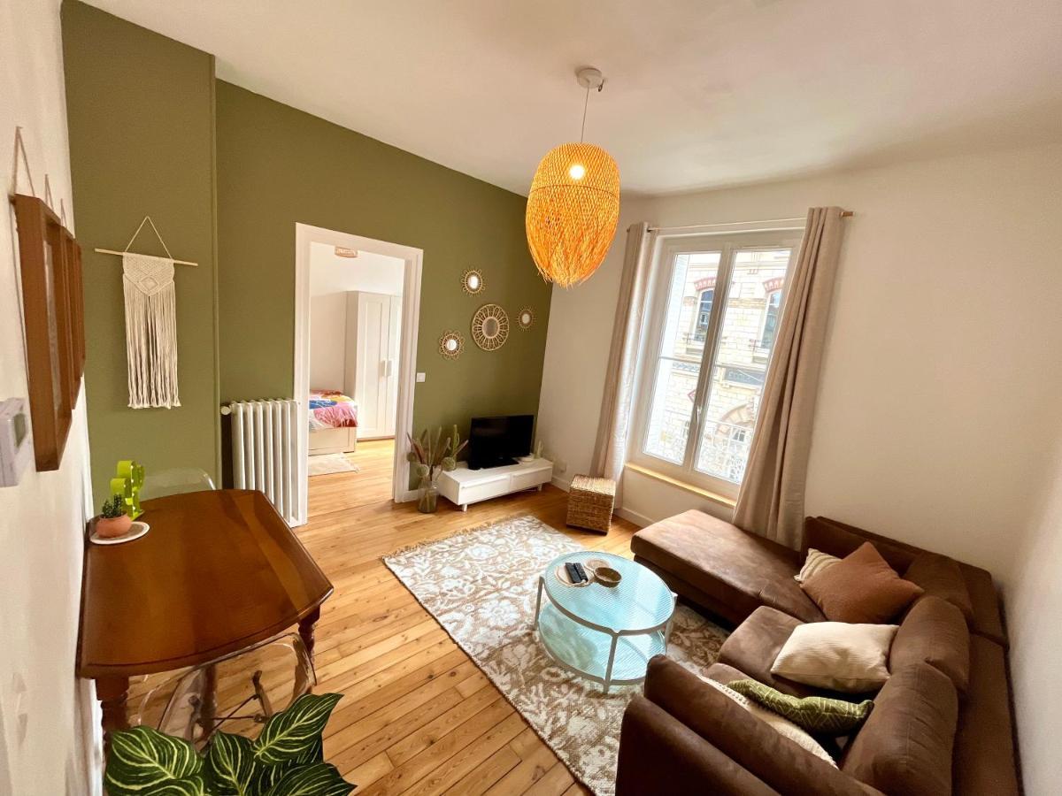 Appartement Entier En Plein Coeur Du Centre Ville Compiègne Exteriör bild